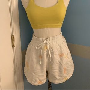 Lululemon inner glow shorts